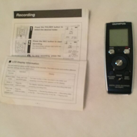 Olympus VN-3100PC Handheld Digital Voice Recorder w/Instructions Tested Tested/ - Picture 2 of 5